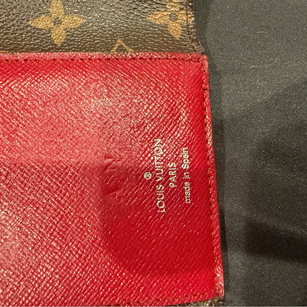 Louis Vuitton Marie Lou Wallet - Picture 12 of 16